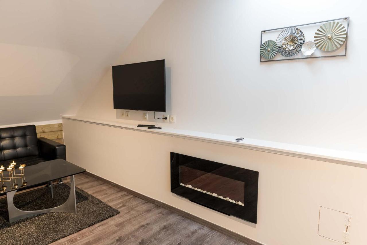 Appartement Logies De Blauwe Regen à Beveren  Extérieur photo